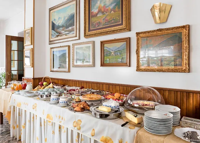 Hotel Ristorante Miramonti